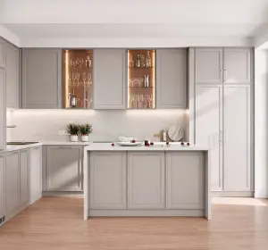 Bucătărie în stil neoclasic din MDF vopsit „Torino“